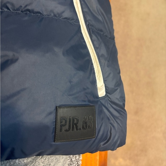 Pajar Quilted Lightweight Puffer Vest - Picture 4 of 11